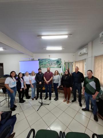 GESTAO, VISITADORAS, GTM E REPRESENTANTE DA 9 CRS